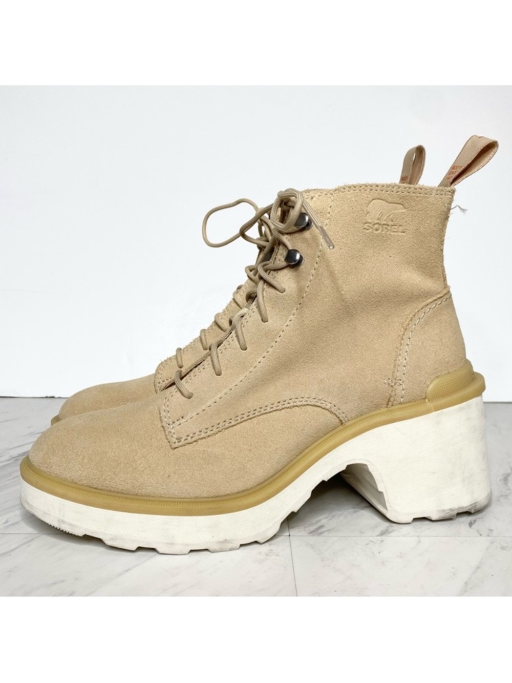 Sorel Hi Line Tan Suede Lace Up Heeled Bootie 8